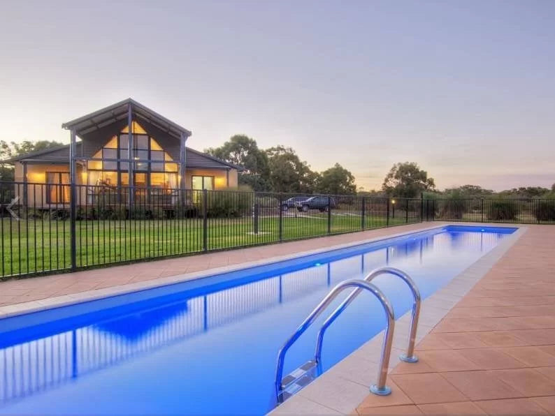 Lap Pool Mark 3 Fibreglass Shell - Various Sizes – Pool World Aus